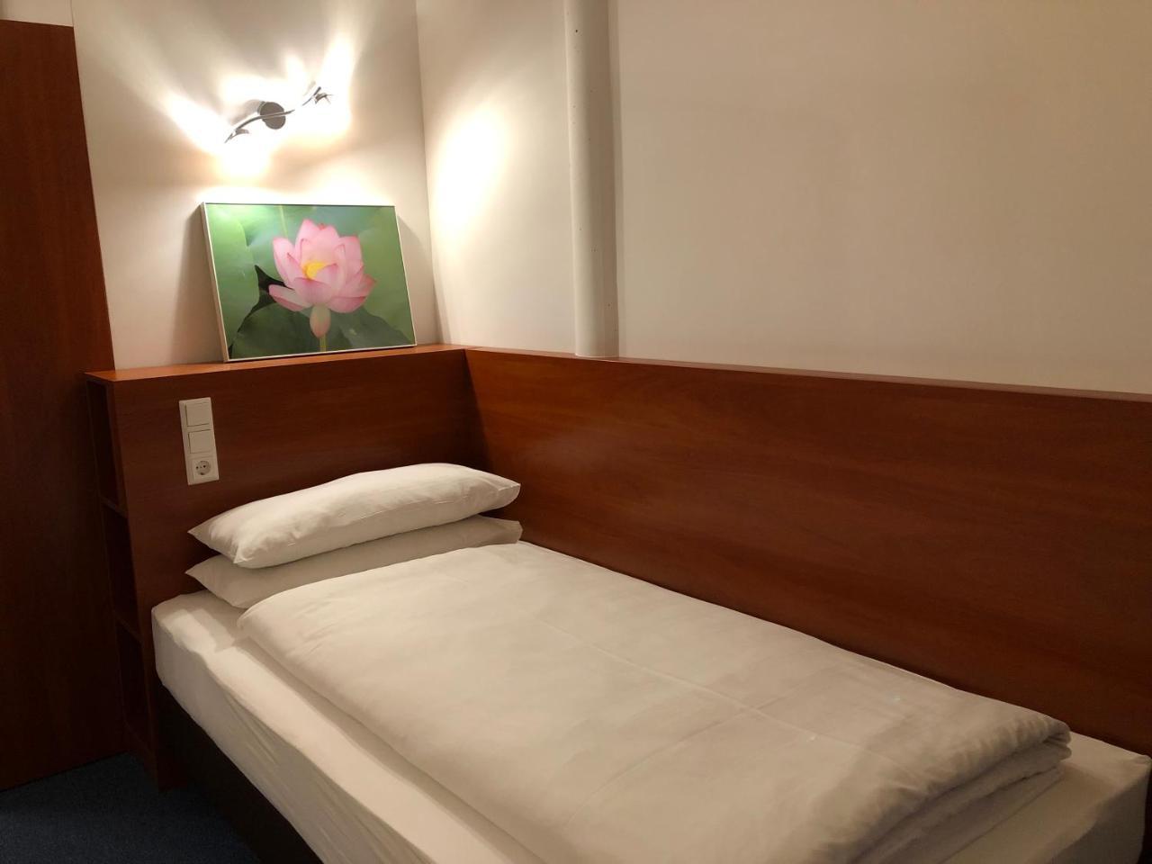 Hotel Mirabell エルランゲン エクステリア 写真